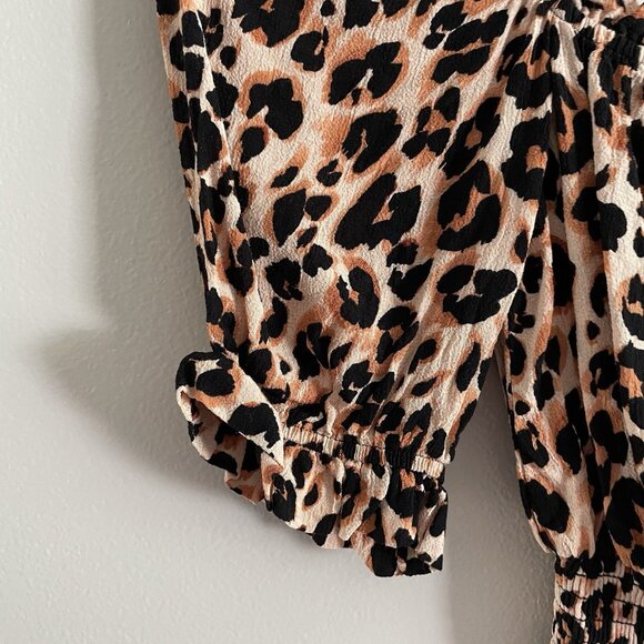 Nobody’s Child Women 2 Leopard Print Tie Front Off The Shoulder Crop Top - Picture 3 of 10